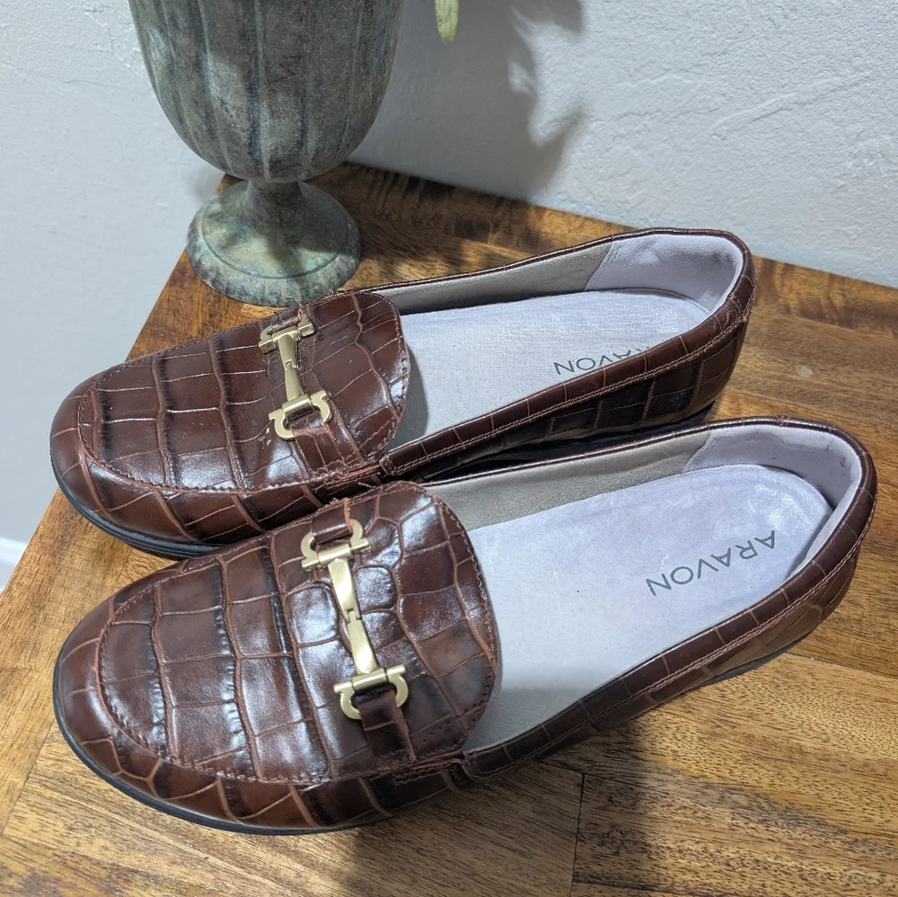 Aravon Womens Abbey Bit Loafer Brown Croco CI1064 Size 10-41.5‎